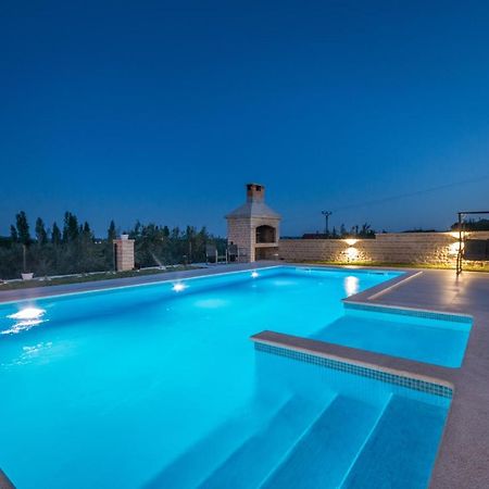 Poolincluded - Holiday Home Maslina Lisane Ostrovicke Экстерьер фото