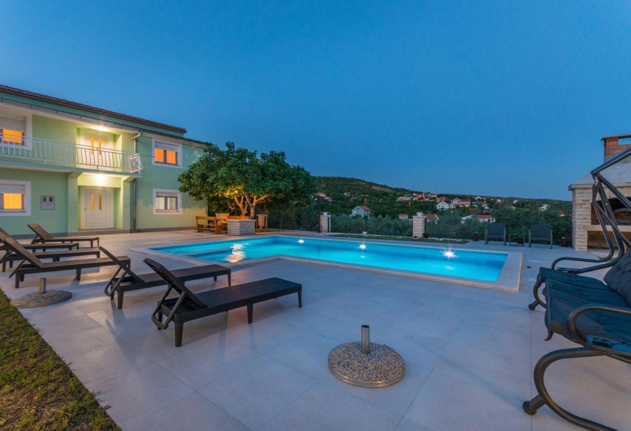 Poolincluded - Holiday Home Maslina Lisane Ostrovicke Экстерьер фото