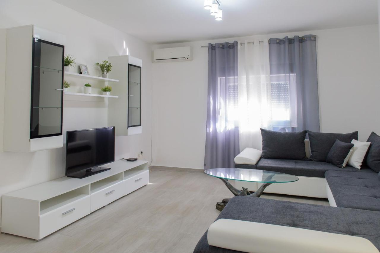 Poolincluded - Holiday Home Maslina Lisane Ostrovicke Экстерьер фото
