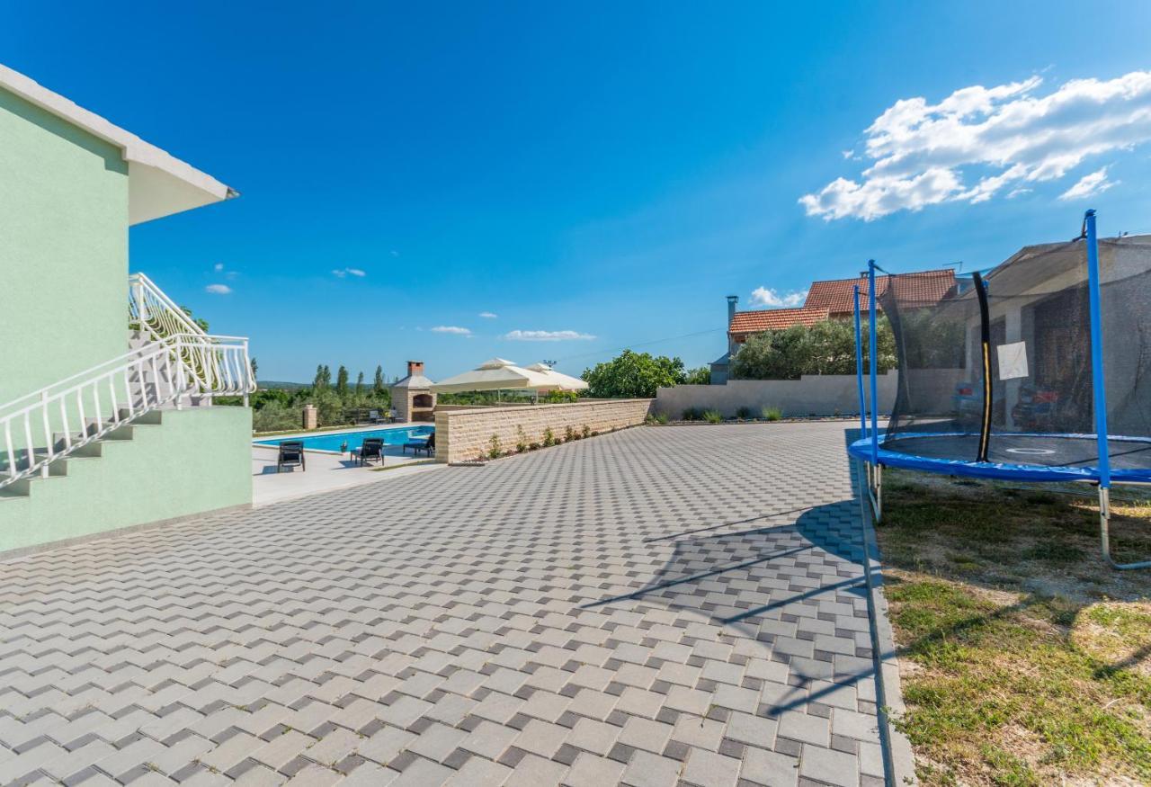 Poolincluded - Holiday Home Maslina Lisane Ostrovicke Экстерьер фото